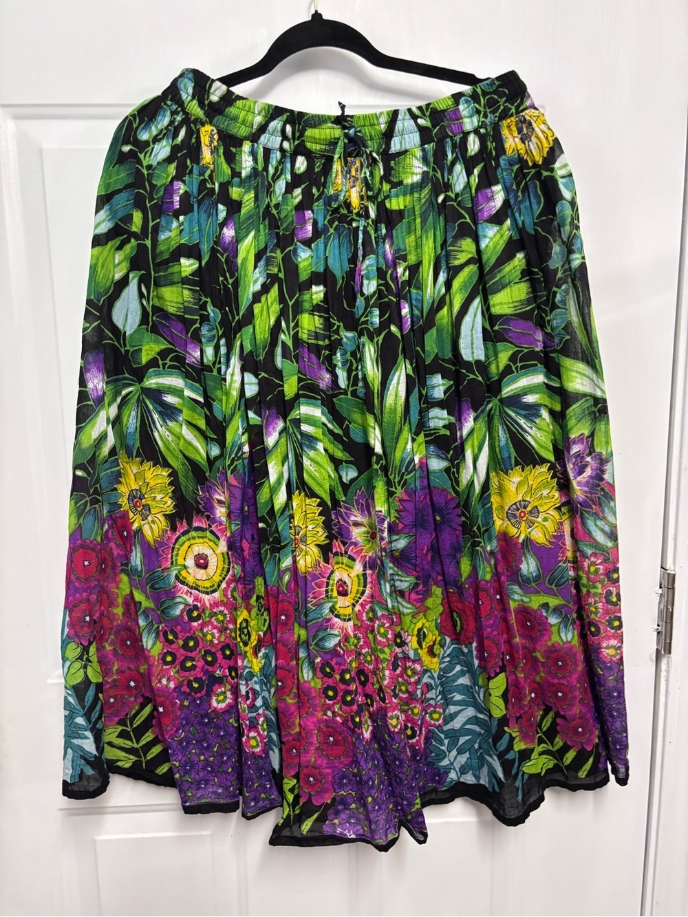 Vintage Vibrant Floral Skirt - Multicolor